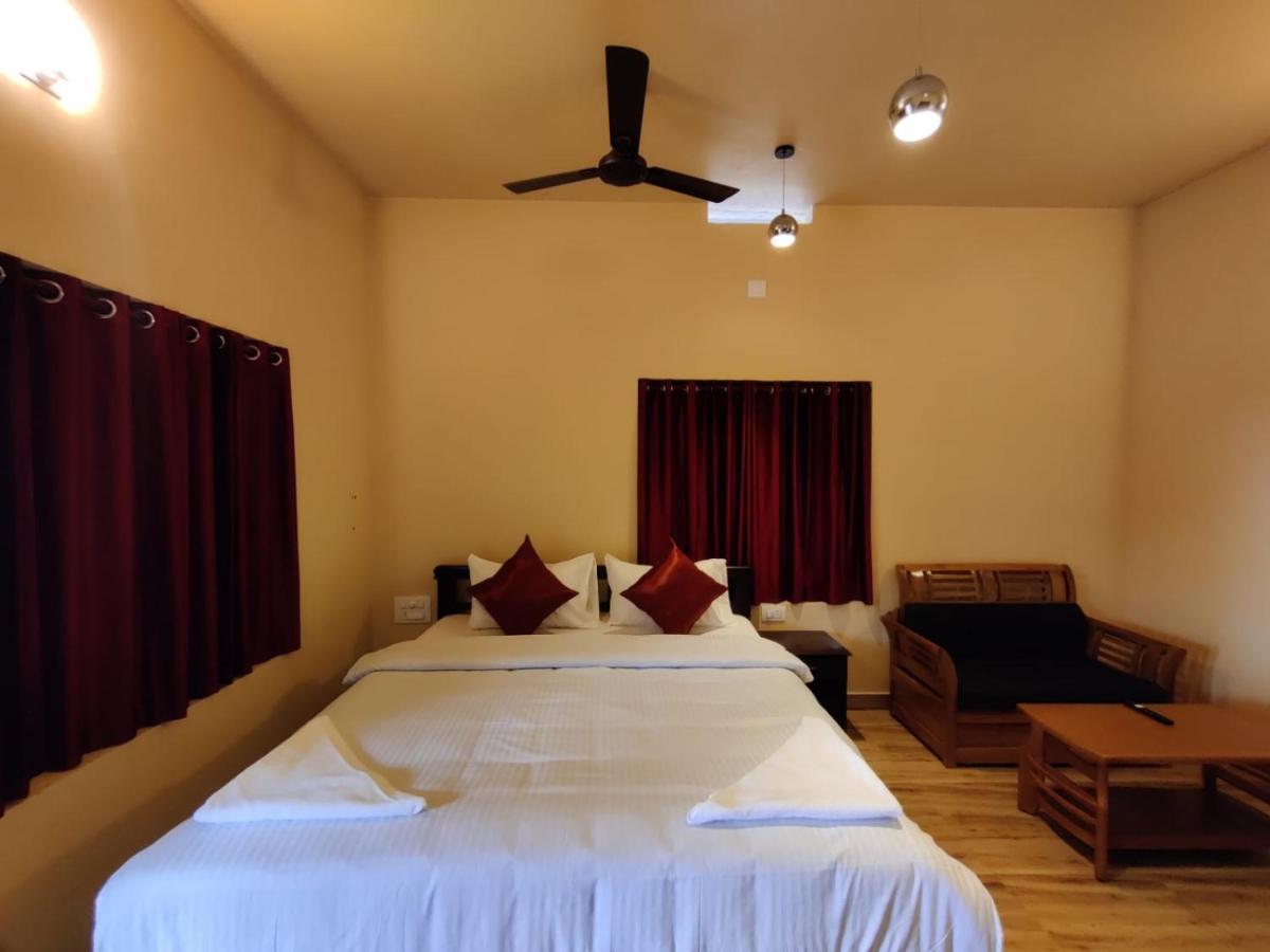 Forest And River Edge Resort Kannur Exteriör bild