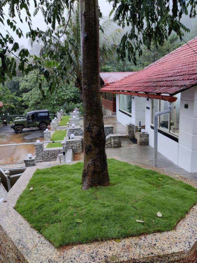 Forest And River Edge Resort Kannur Exteriör bild